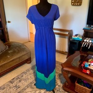 Old Navy Maternity chevron maxi dress, L